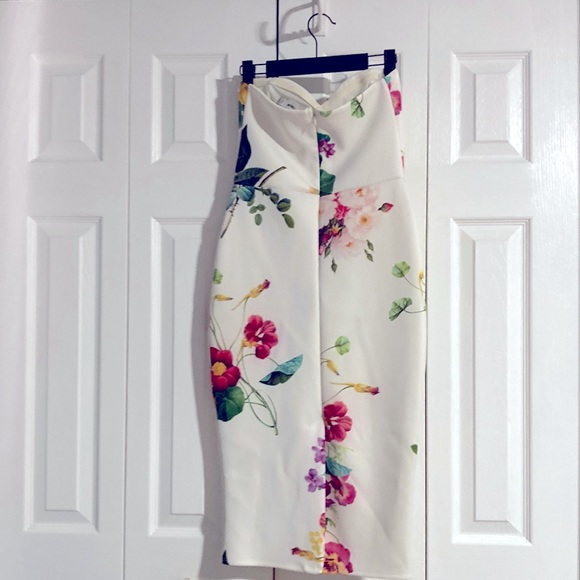 ASOS Floral Scuba Dress - Picture 4 of 8